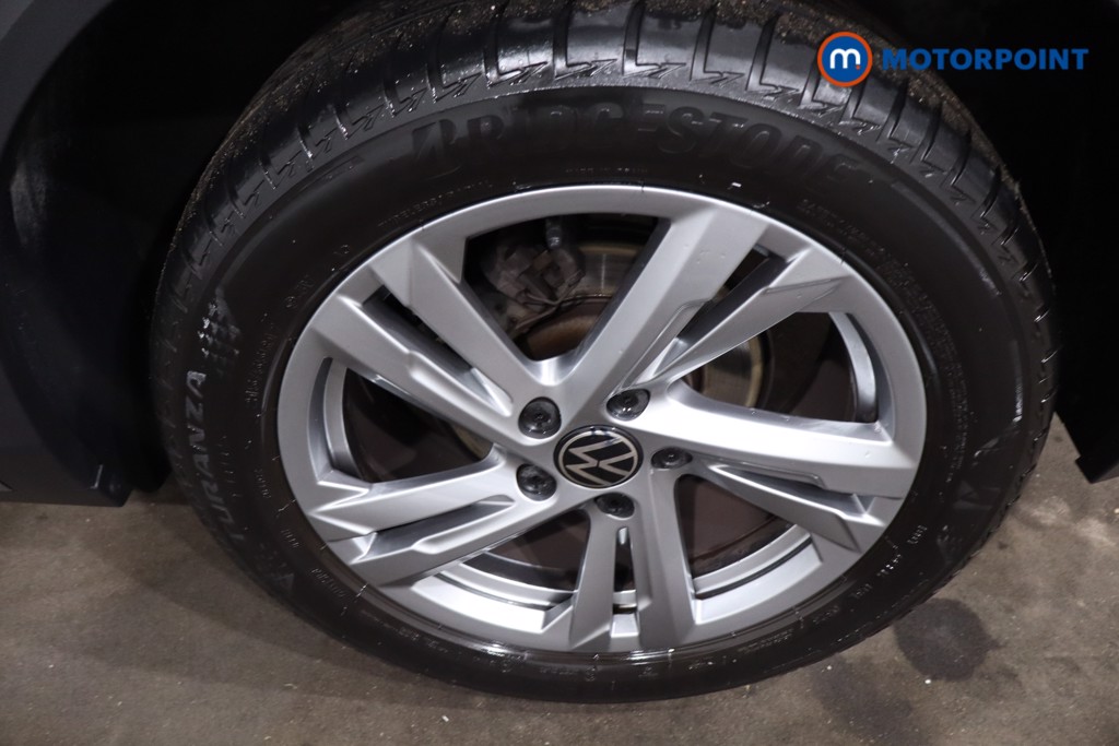 Volkswagen T-Roc R-Line Manual Petrol SUV - Stock Number (1642094) - 12th supplementary image