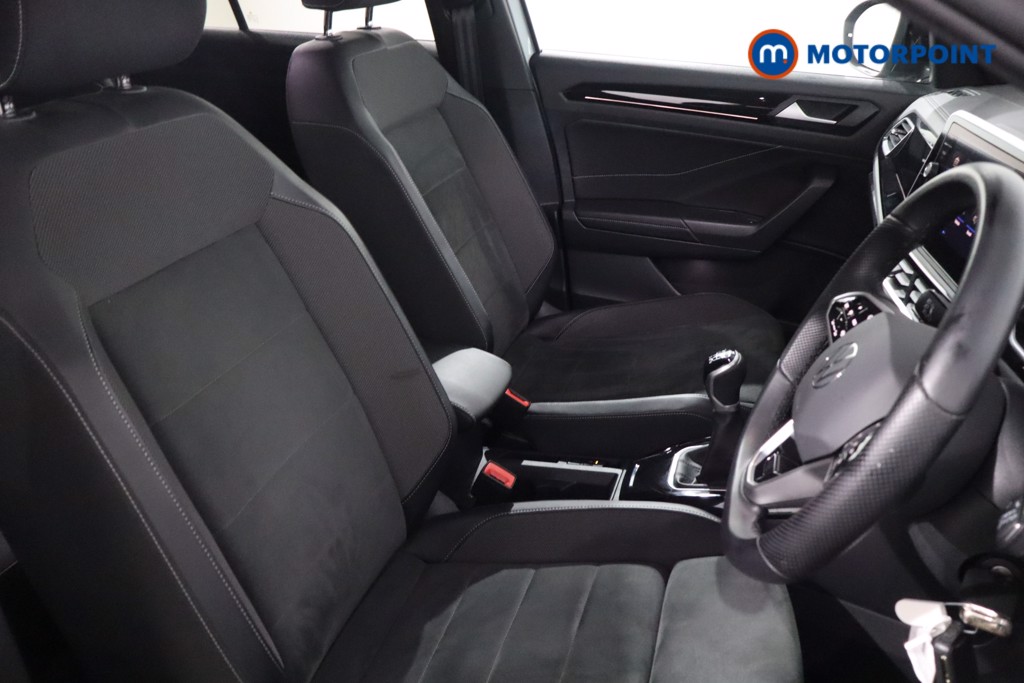 Volkswagen T-Roc R-Line Manual Petrol SUV - Stock Number (1642094) - 22nd supplementary image