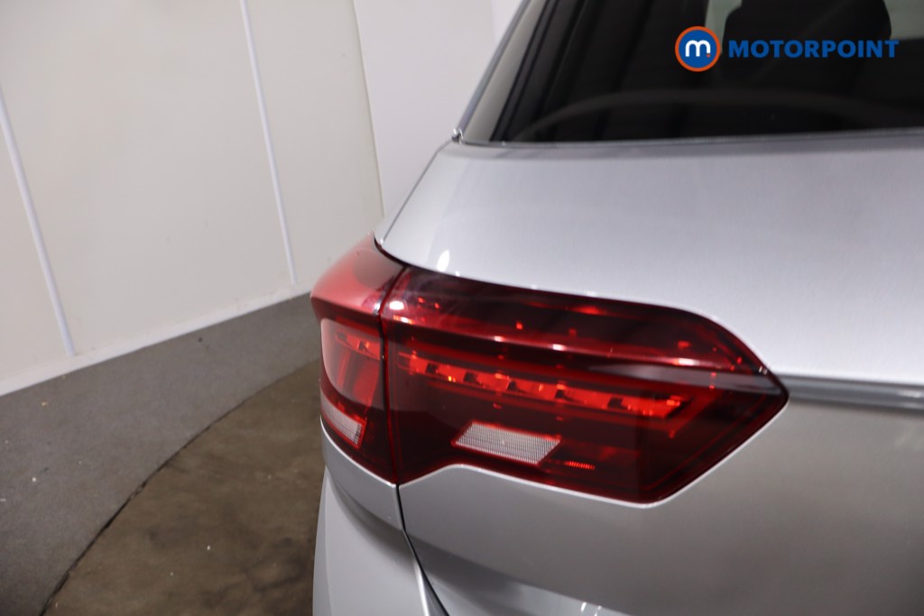 Volkswagen T-Roc R-Line Manual Petrol SUV - Stock Number (1642094) - 37th supplementary image