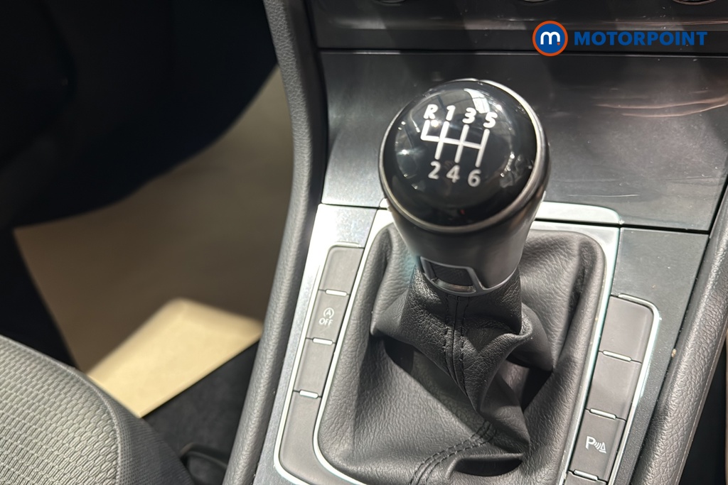 Volkswagen Golf SE Manual Petrol Hatchback - Stock Number (1642618) - 14th supplementary image