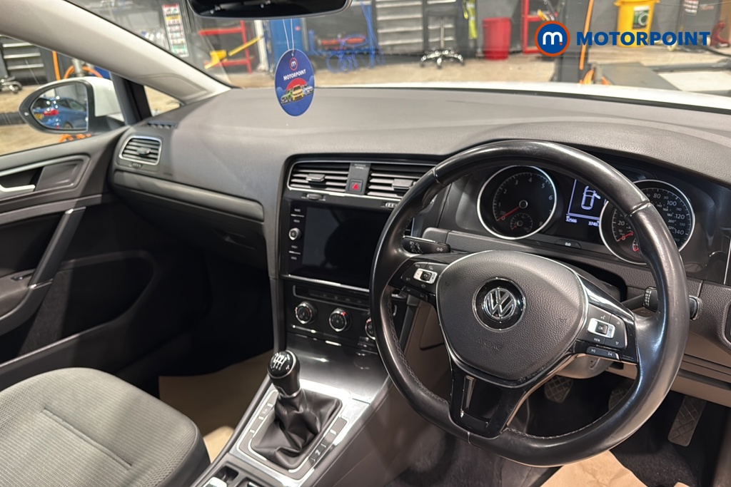 Volkswagen Golf SE Manual Petrol Hatchback - Stock Number (1642618) - 1st supplementary image