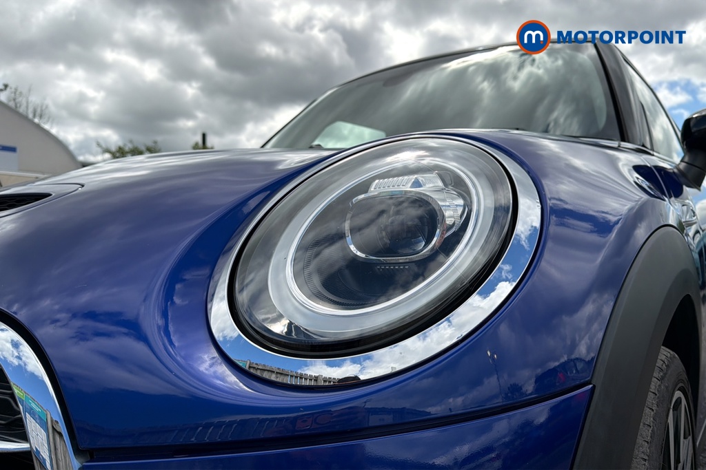 Mini Hatchback Cooper S Exclusive Automatic Petrol Hatchback - Stock Number (1642641) - 42nd supplementary image