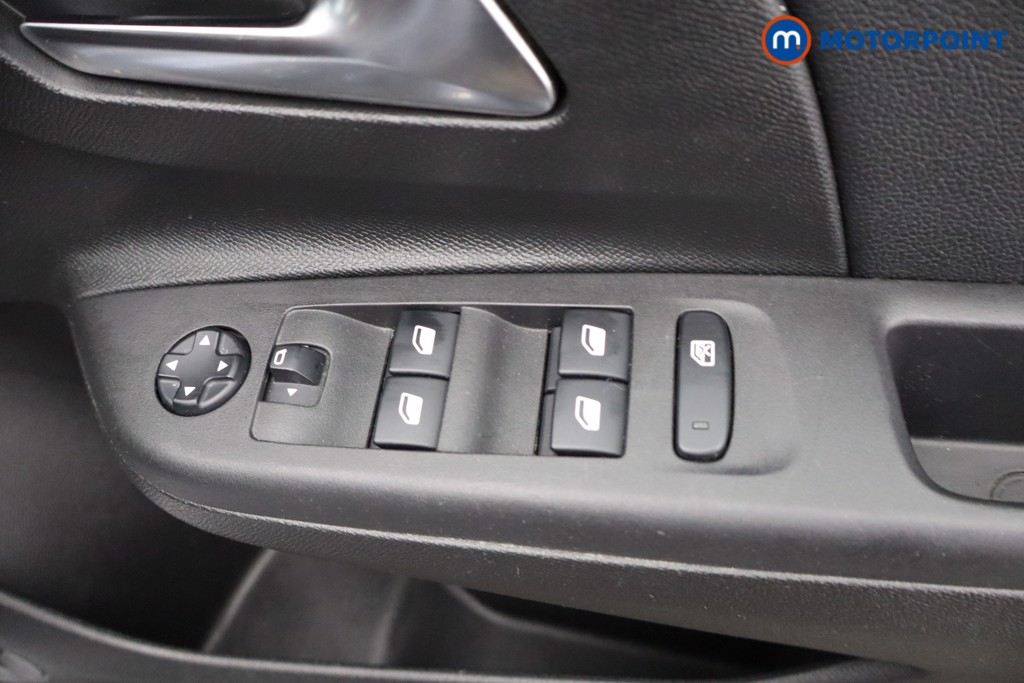 Vauxhall Corsa Sri Edition Automatic Petrol Hatchback - Stock Number (1642693) - 9th supplementary image