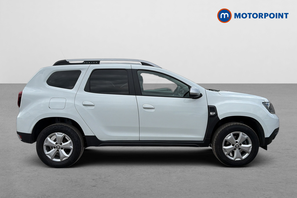 Dacia Duster Comfort Manual Petrol SUV - Stock Number (1642704) - Passenger side