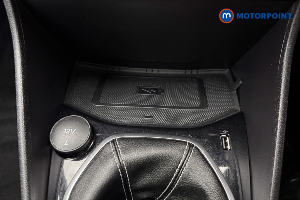 Ford Fiesta Vignale Edition Manual Petrol Hatchback - Stock Number (1600920) - 14th supplementary image