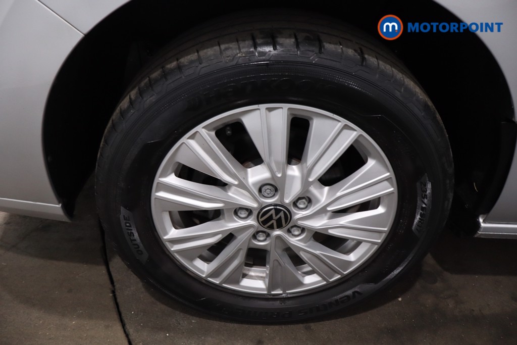 Volkswagen Multivan Life Automatic Petrol Plug-In Hybrid People Carrier - Stock Number (1603231) - 9th supplementary image
