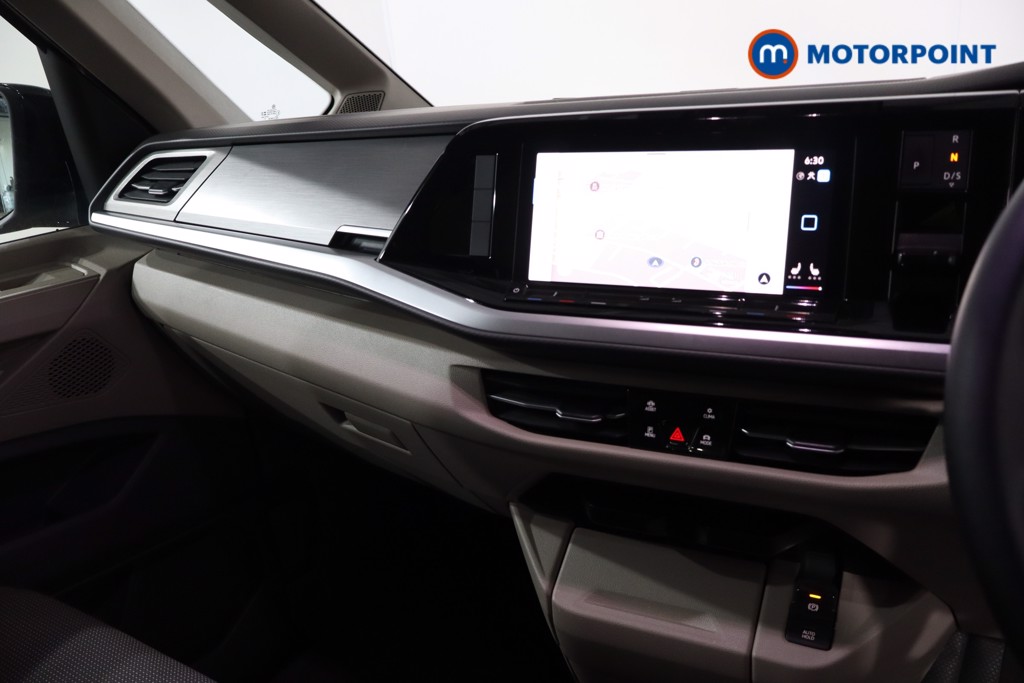 Volkswagen Multivan Life Automatic Petrol Plug-In Hybrid People Carrier - Stock Number (1603231) - 19th supplementary image