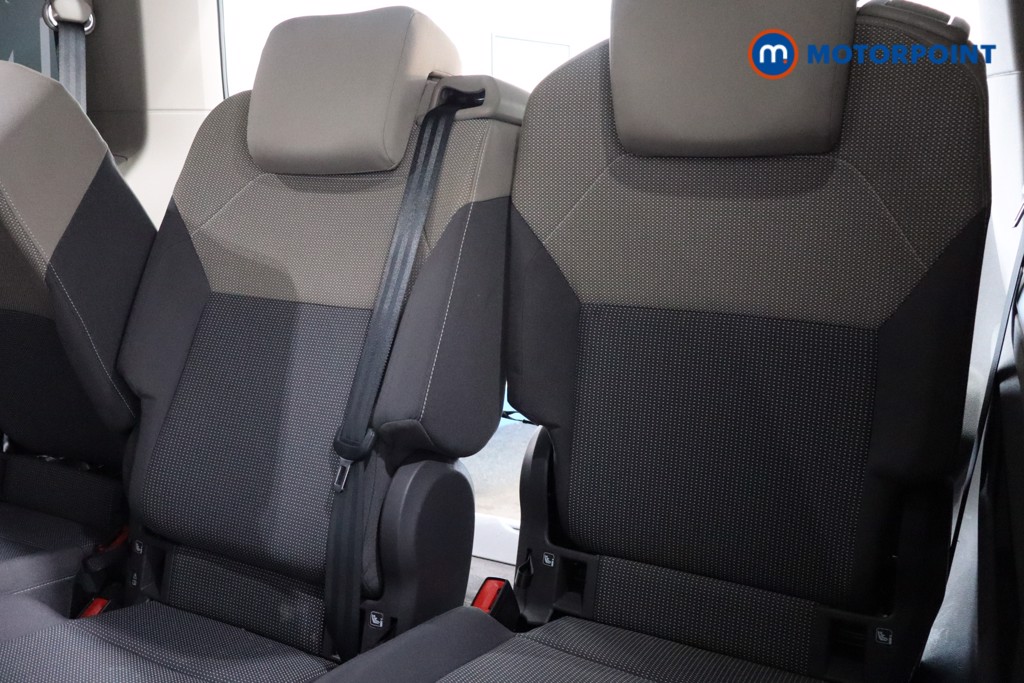 Volkswagen Multivan Life Automatic Petrol Plug-In Hybrid People Carrier - Stock Number (1603231) - 27th supplementary image