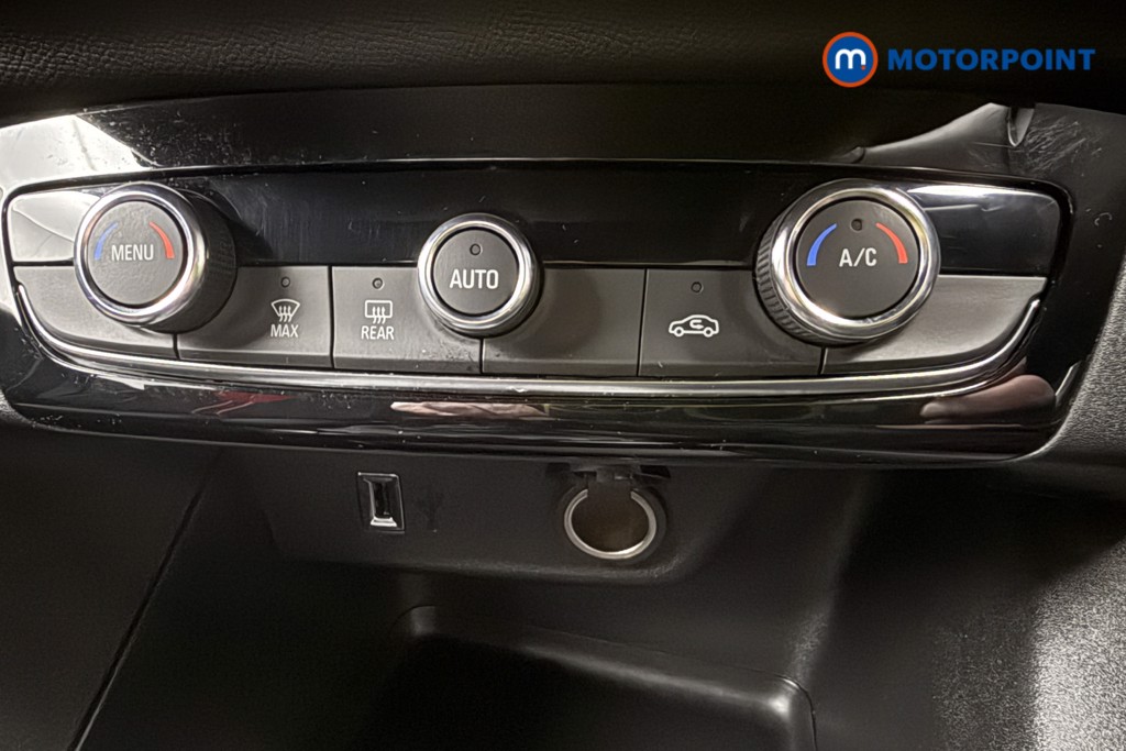 Vauxhall Corsa GS Manual Petrol Hatchback - Stock Number (1611396) - 15th supplementary image