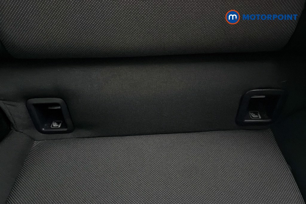 Skoda Fabia Colour Edition Manual Petrol Hatchback - Stock Number (1615081) - 29th supplementary image