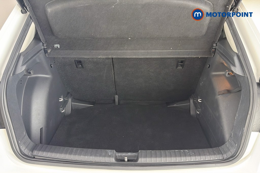 Skoda Fabia Colour Edition Manual Petrol Hatchback - Stock Number (1615081) - 33rd supplementary image