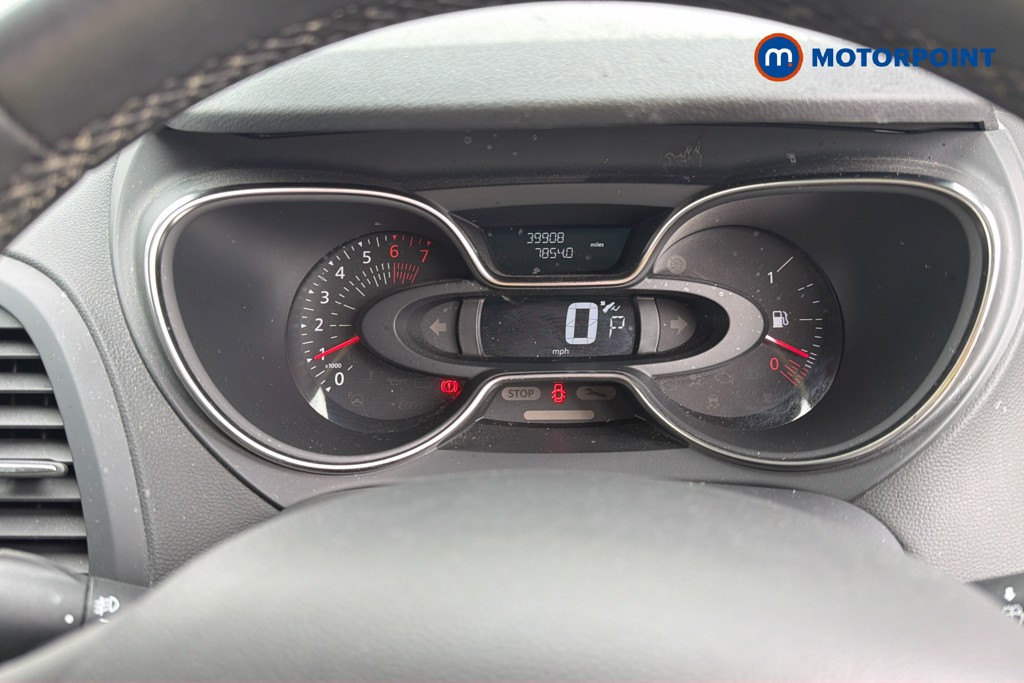 Renault Captur Iconic Automatic Petrol SUV - Stock Number (1617516) - 8th supplementary image