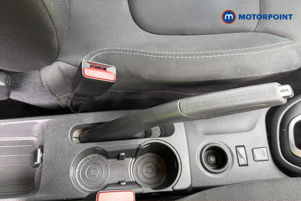 Renault Captur Iconic Automatic Petrol SUV - Stock Number (1617516) - 16th supplementary image