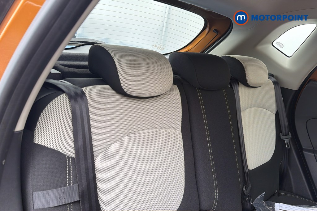 Renault Captur Iconic Automatic Petrol SUV - Stock Number (1617516) - 28th supplementary image
