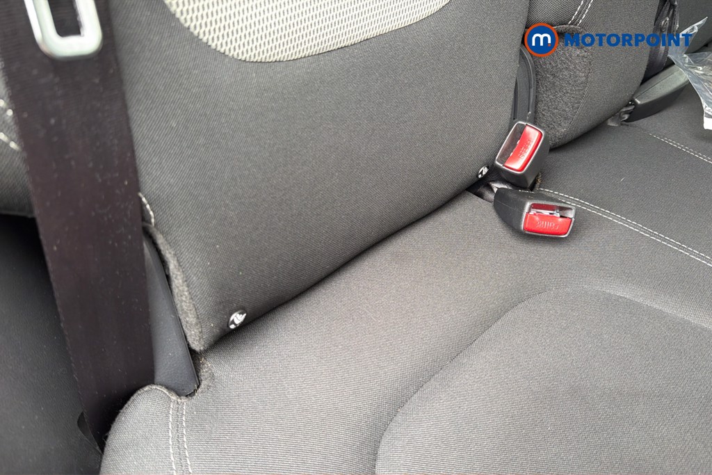 Renault Captur Iconic Automatic Petrol SUV - Stock Number (1617516) - 29th supplementary image