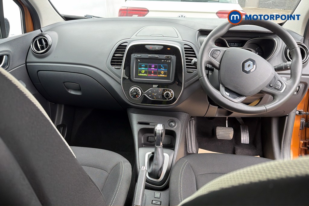 Renault Captur Iconic Automatic Petrol SUV - Stock Number (1617516) - 1st supplementary image