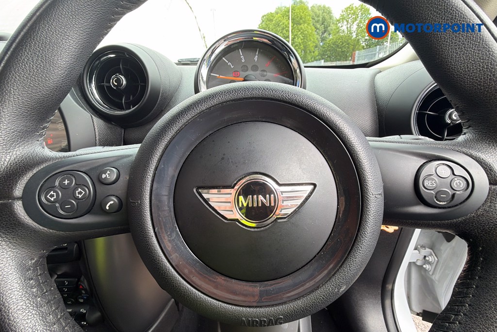 Mini Countryman Cooper Manual Diesel Hatchback - Stock Number (1619063) - 5th supplementary image