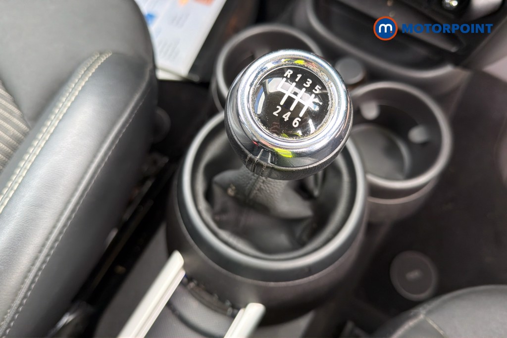 Mini Countryman Cooper Manual Diesel Hatchback - Stock Number (1619063) - 15th supplementary image