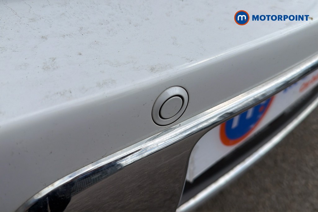 Mini Countryman Cooper Manual Diesel Hatchback - Stock Number (1619063) - 40th supplementary image
