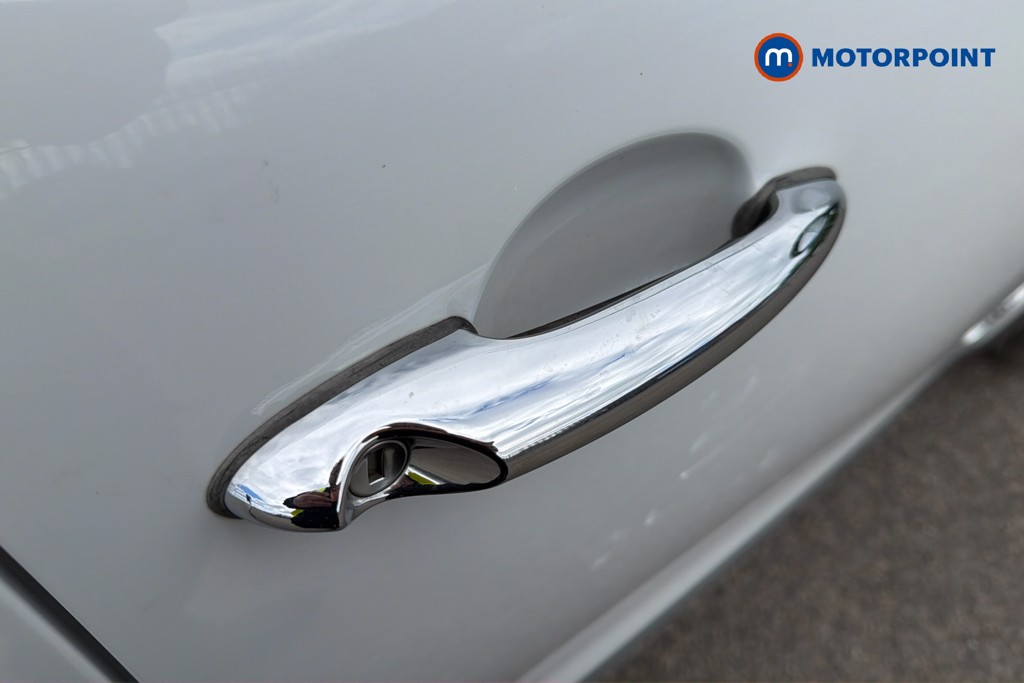 Mini Countryman Cooper Manual Diesel Hatchback - Stock Number (1619063) - 42nd supplementary image