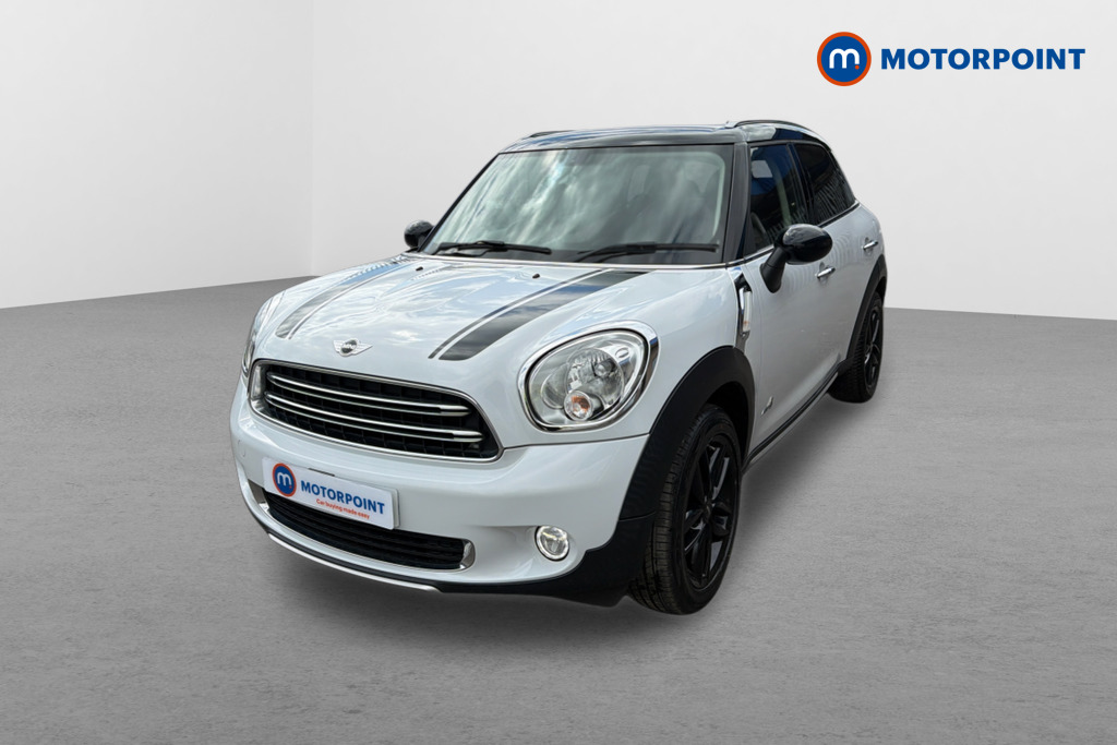 Mini Countryman Cooper Manual Diesel Hatchback - Stock Number (1619063) - Passenger side front corner