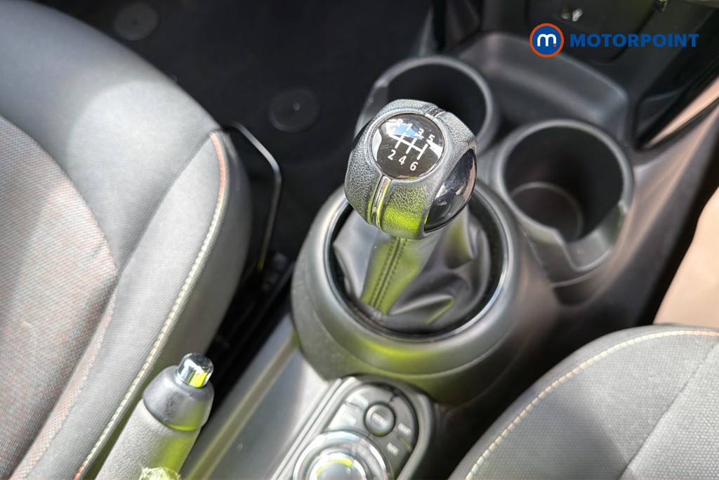 Mini Hatchback Cooper Classic Manual Petrol Hatchback - Stock Number (1625063) - 15th supplementary image
