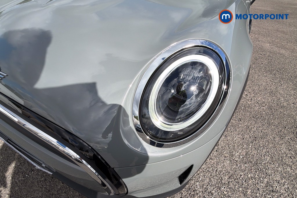 Mini Hatchback Cooper Classic Manual Petrol Hatchback - Stock Number (1625063) - 44th supplementary image