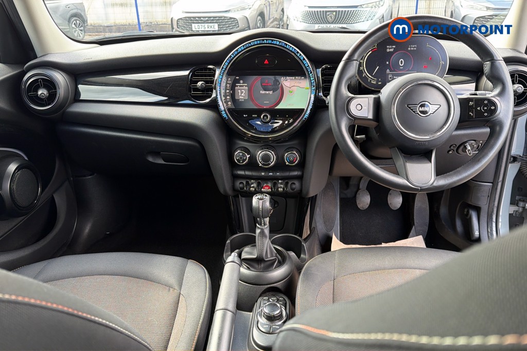 Mini Hatchback Cooper Classic Manual Petrol Hatchback - Stock Number (1625063) - 1st supplementary image