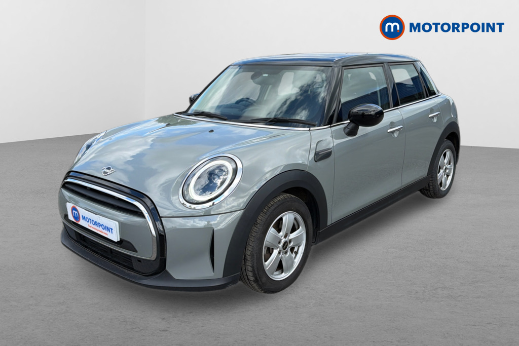 Mini Hatchback Cooper Classic Manual Petrol Hatchback - Stock Number (1625063) - Passenger side front corner