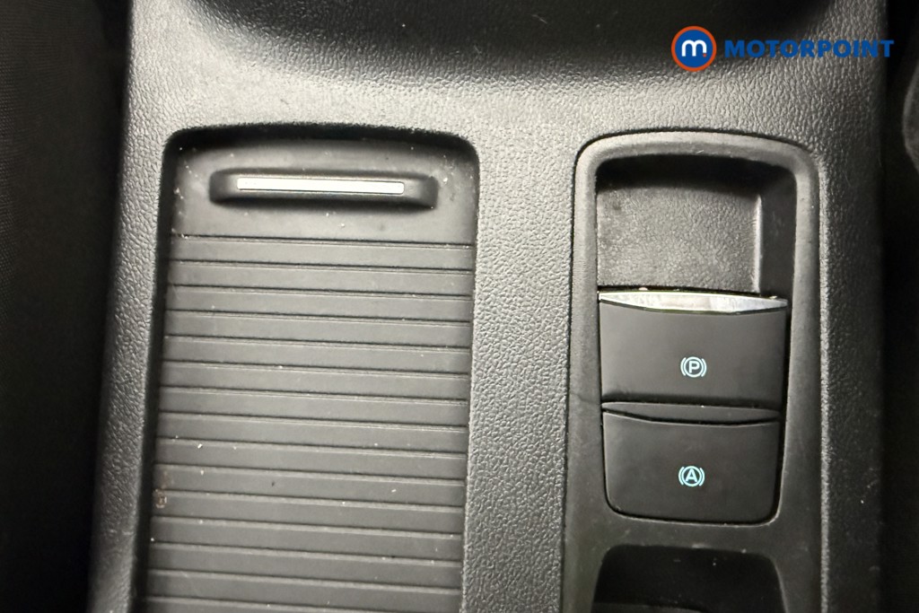 Ford Focus Zetec Manual Diesel Hatchback - Stock Number (1629442) - 15th supplementary image