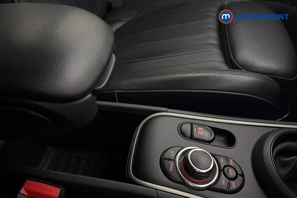Mini Countryman Cooper S Exclusive Automatic Petrol SUV - Stock Number (1631180) - 17th supplementary image