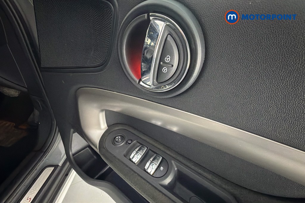 Mini Countryman Cooper S Exclusive Automatic Petrol SUV - Stock Number (1631180) - 19th supplementary image