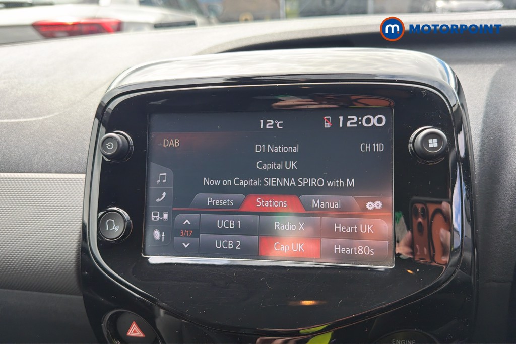 Peugeot 108 Allure Manual Petrol Hatchback - Stock Number (1632764) - 9th supplementary image