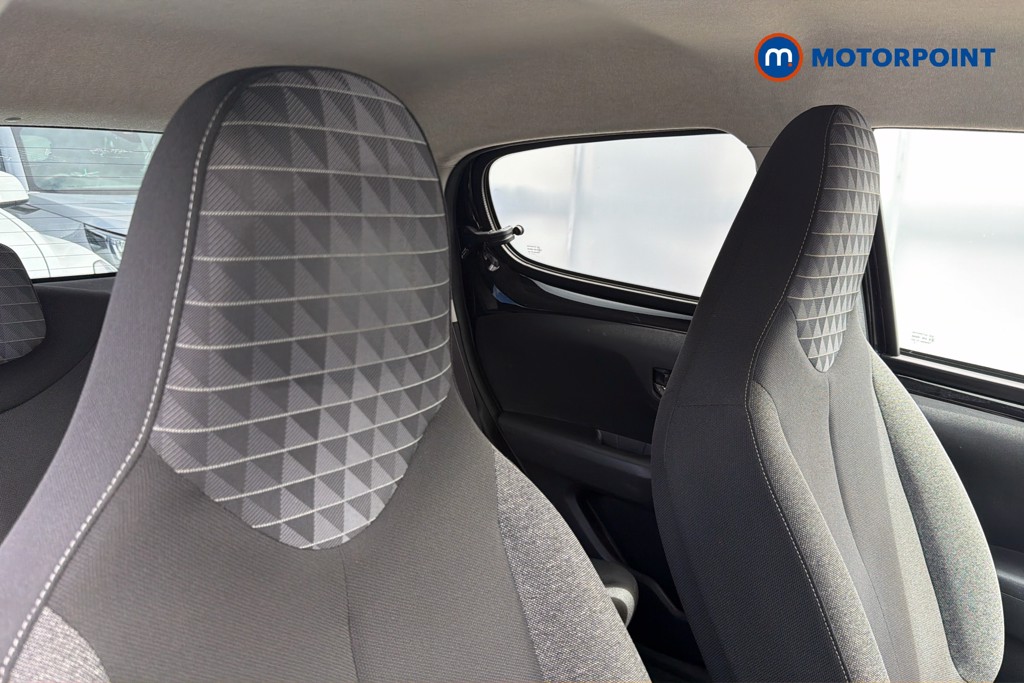 Peugeot 108 Allure Manual Petrol Hatchback - Stock Number (1632764) - 23rd supplementary image