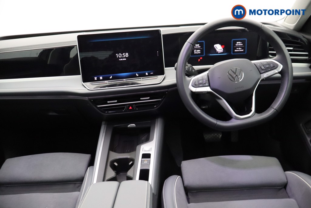 Volkswagen Passat Life Automatic Petrol Plug-In Hybrid Estate - Stock Number (1632903) - 8th supplementary image