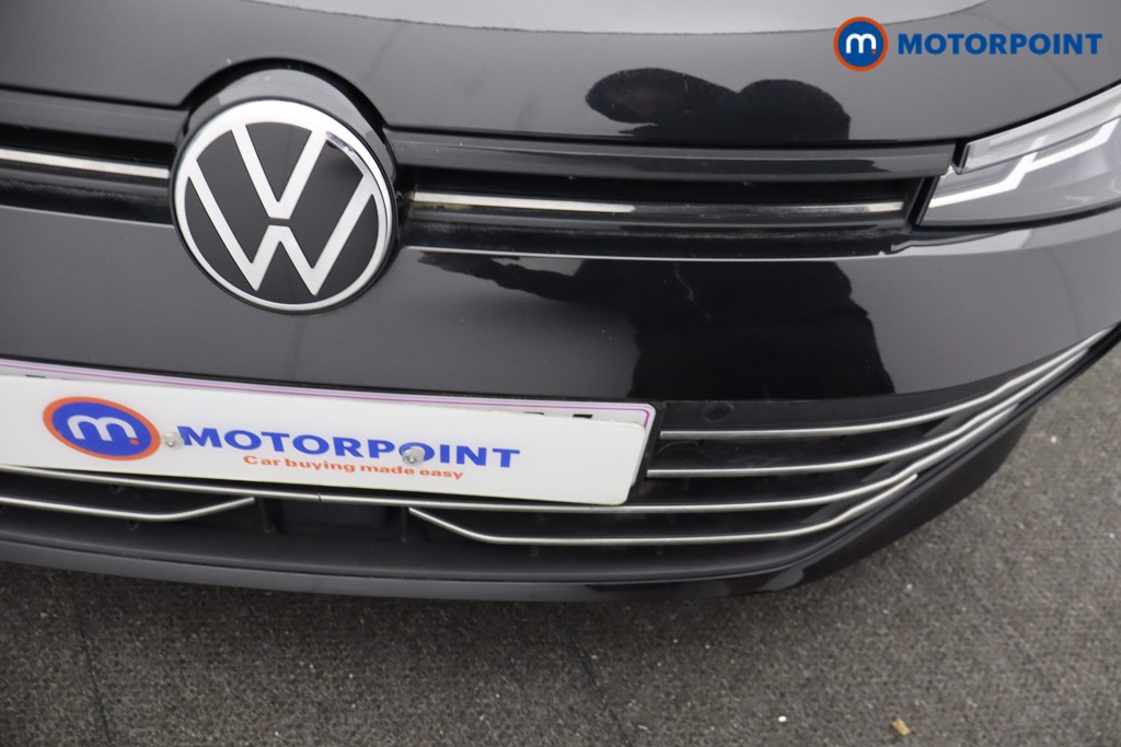 Volkswagen Passat Life Automatic Petrol Plug-In Hybrid Estate - Stock Number (1632903) - 24th supplementary image