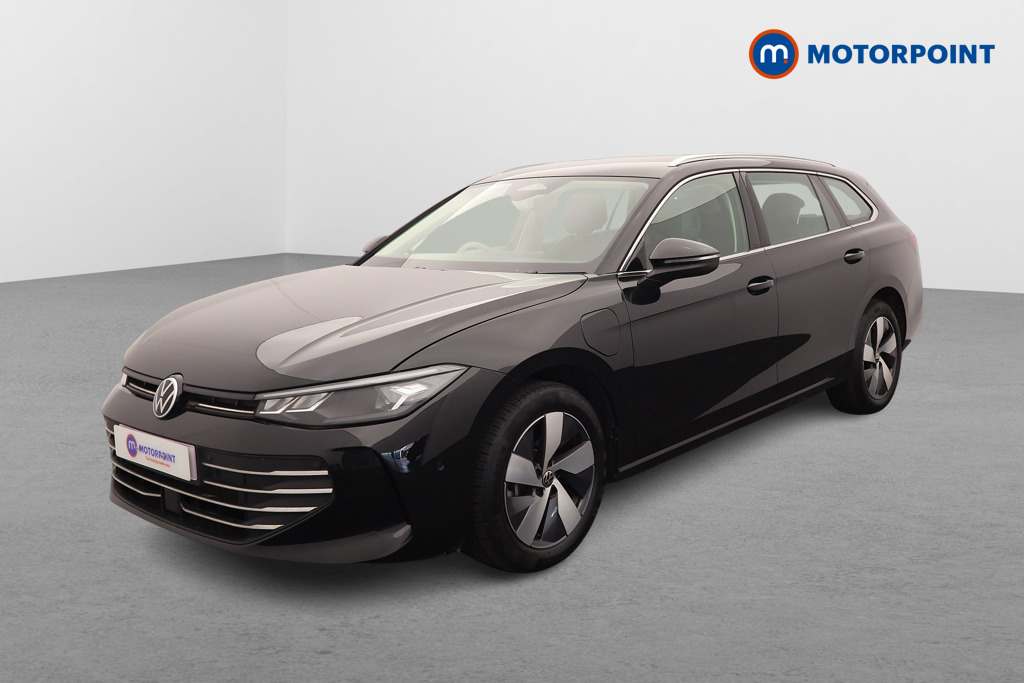 Volkswagen Passat Life Automatic Petrol Plug-In Hybrid Estate - Stock Number (1632903) - Passenger side front corner