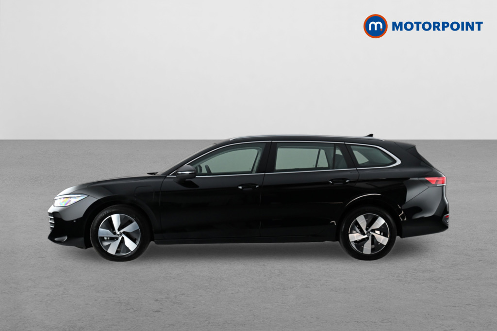 Volkswagen Passat Life Automatic Petrol Plug-In Hybrid Estate - Stock Number (1632915) - Passenger side