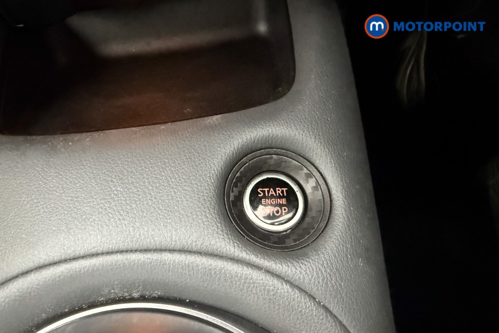 Nissan Juke Tekna Automatic Petrol SUV - Stock Number (1634323) - 15th supplementary image