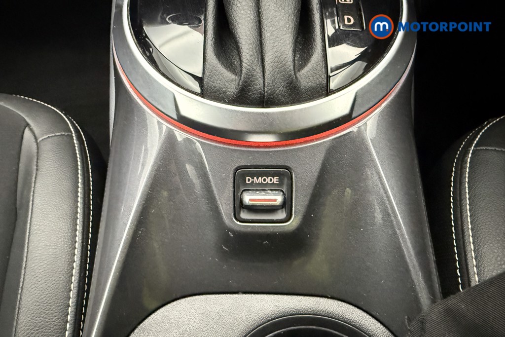 Nissan Juke Tekna Automatic Petrol SUV - Stock Number (1634323) - 17th supplementary image