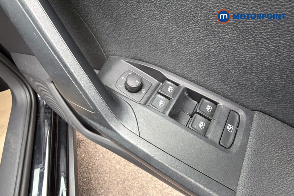 Seat Arona Fr Sport Manual Petrol SUV - Stock Number (1634978) - 20th supplementary image