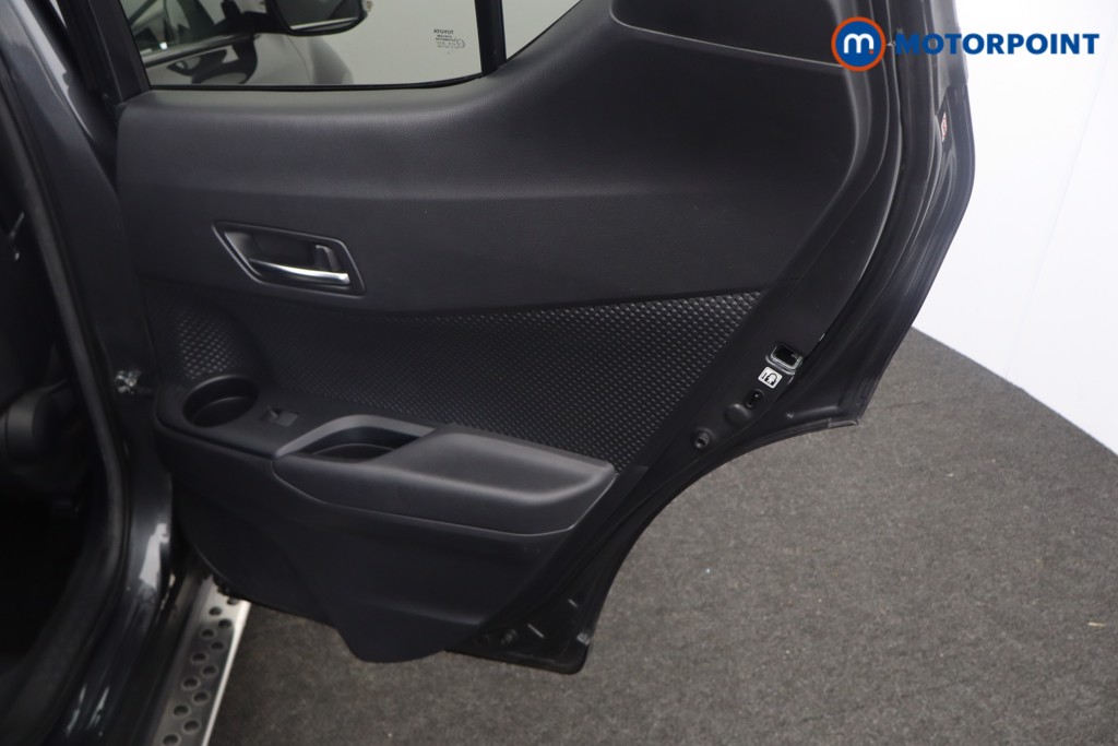 Toyota C-Hr Design Automatic Petrol-Electric Hybrid SUV - Stock Number (1635121) - 17th supplementary image