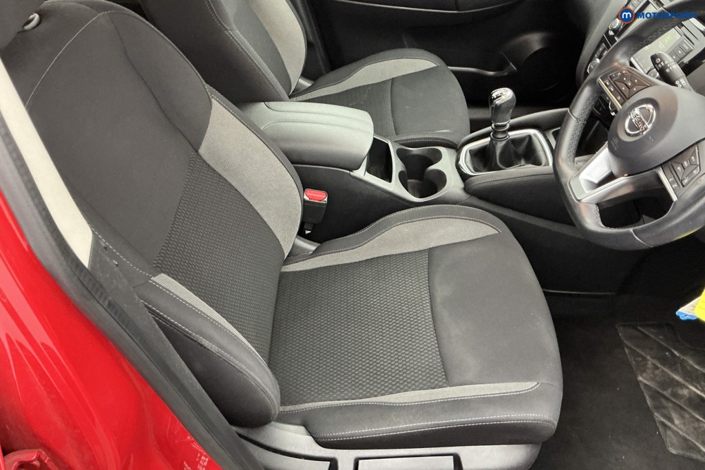 Nissan Qashqai Acenta Premium Manual Petrol SUV - Stock Number (1635142) - 5th supplementary image