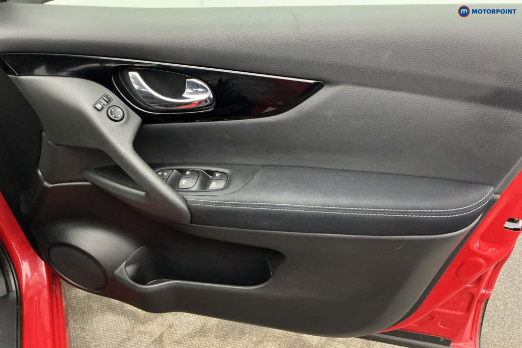 Nissan Qashqai Acenta Premium Manual Petrol SUV - Stock Number (1635142) - 24th supplementary image