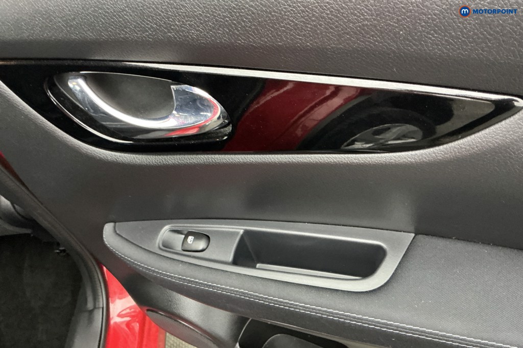 Nissan Qashqai Acenta Premium Manual Petrol SUV - Stock Number (1635142) - 27th supplementary image