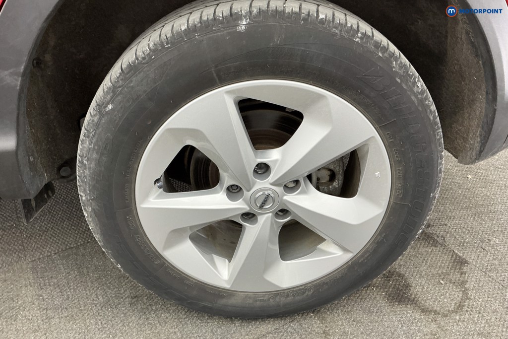 Nissan Qashqai Acenta Premium Manual Petrol SUV - Stock Number (1635142) - 36th supplementary image