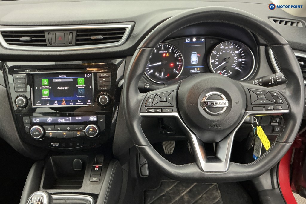 Nissan Qashqai Acenta Premium Manual Petrol SUV - Stock Number (1635142) - 1st supplementary image