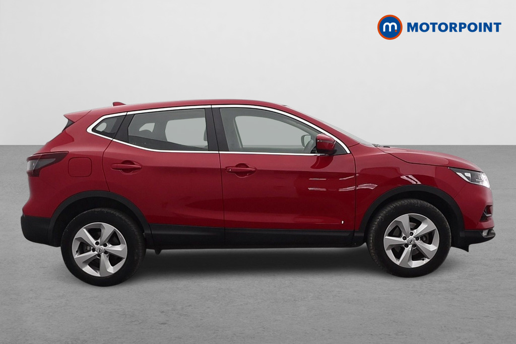 Nissan Qashqai Acenta Premium Manual Petrol SUV - Stock Number (1635142) - Drivers side