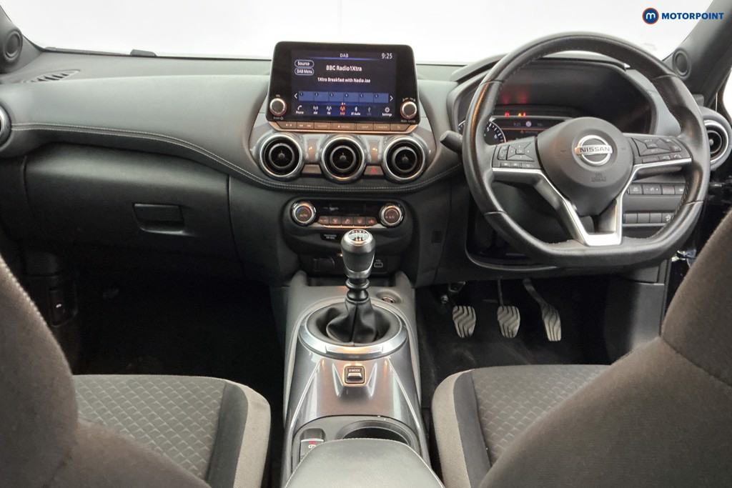 Nissan Juke N-Connecta Manual Petrol SUV - Stock Number (1635157) - 12th supplementary image