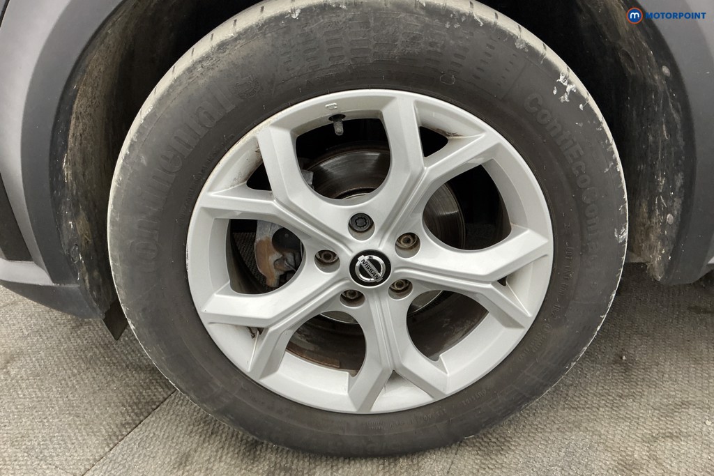 Nissan Juke N-Connecta Manual Petrol SUV - Stock Number (1635157) - 34th supplementary image